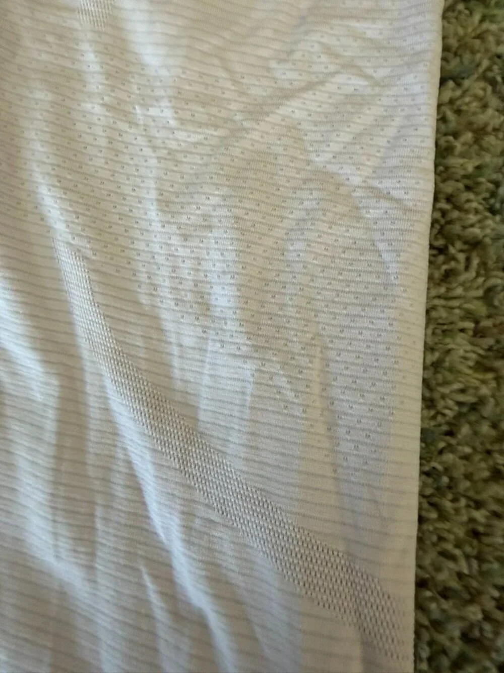 Lululemon Swiftly Tech Long-Sleeve Shirt 2.0 Waist Length Sz 6